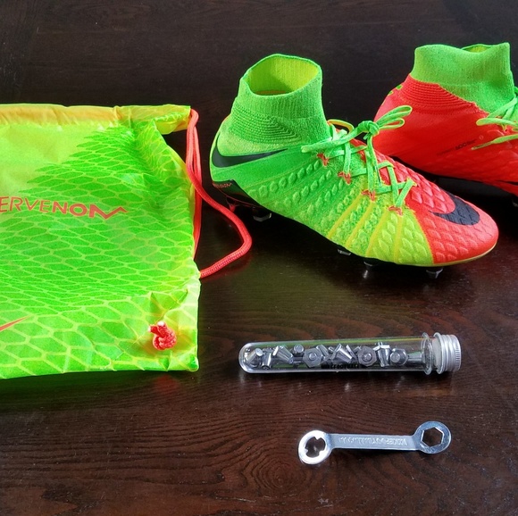 nike hypervenom size 8.5